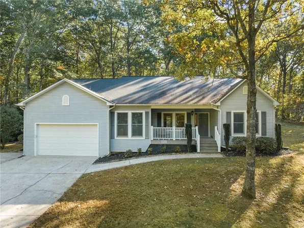 2201 Heath Dr, Ball Ground, GA 30107