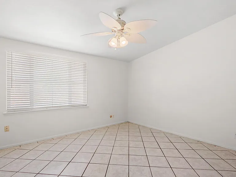 1600 Sumac Dr — Photo 21