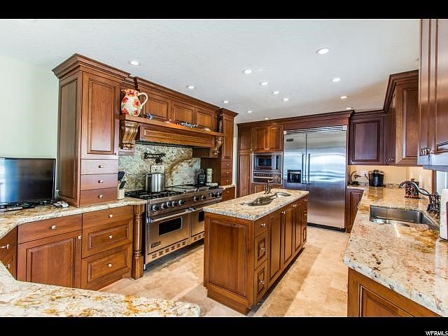 1st image of 2716 E Comanche Dr