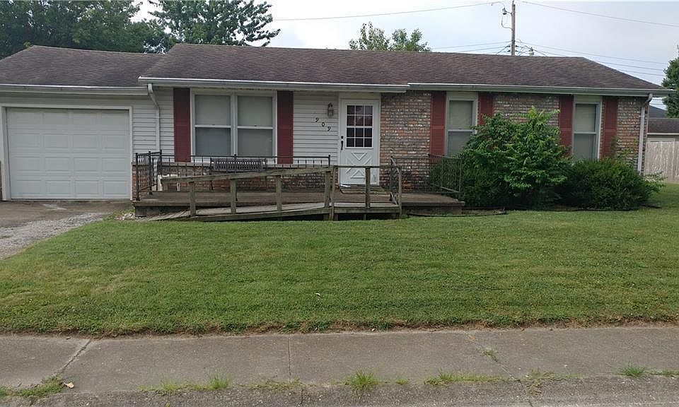 1st image of 909 Shannon Dr