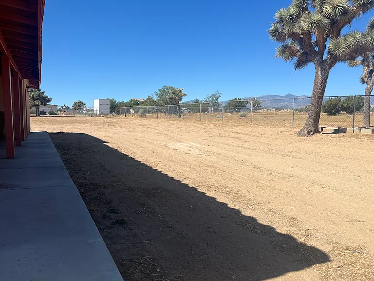 8744 Mono Rd — Photo 17