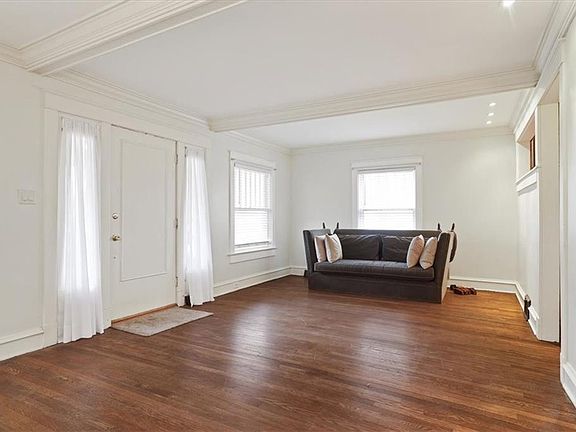 4th image of 4601 State Line Rd