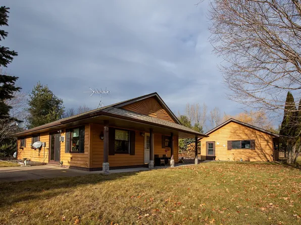 202 101st Ave, Clayton, WI 54004