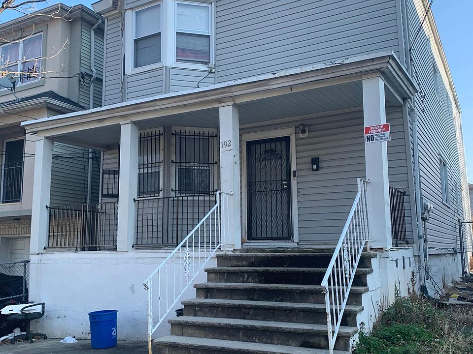 1st image of 192 Smith St Floor 1