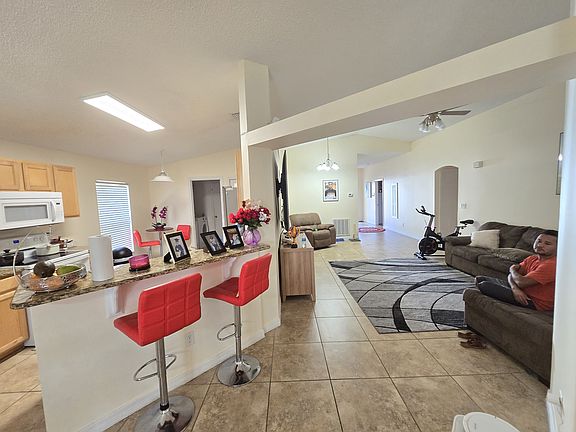 2nd image of 4053 Wilkes Dr