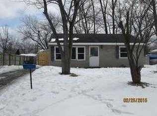 729 Juniper Rd, Valparaiso, IN 46385