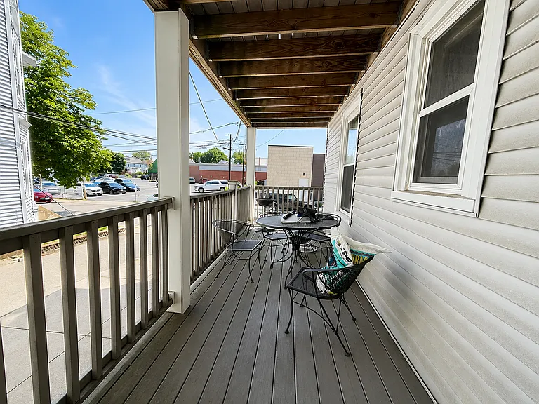 435 Washington St #1 — Photo 5