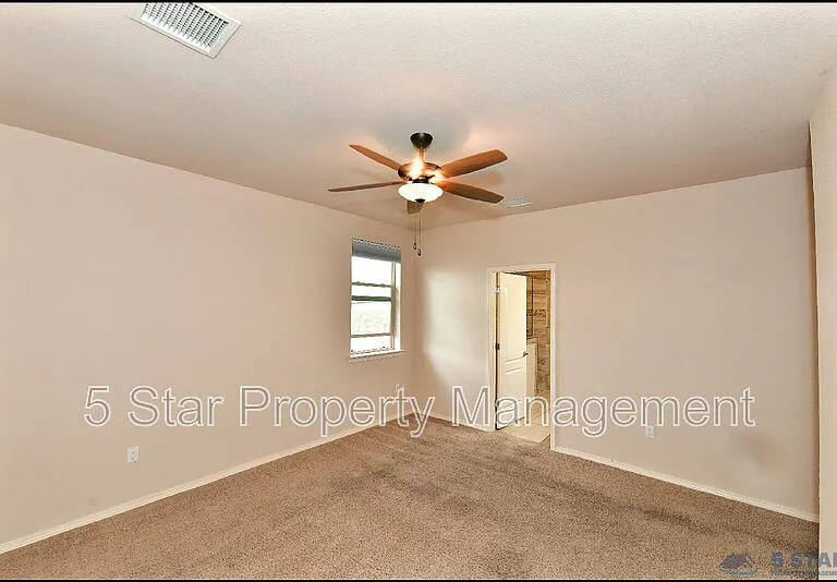1908 William Caples St — Photo 21