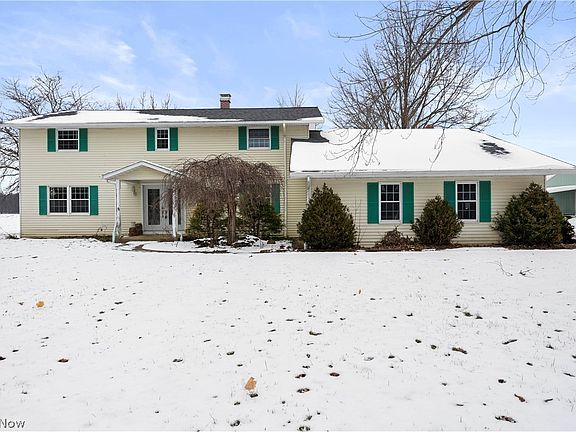 4th image of 39738 Banks Rd