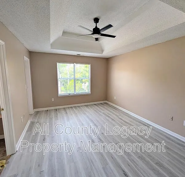 760 Mountain Ridge Way — Photo 5