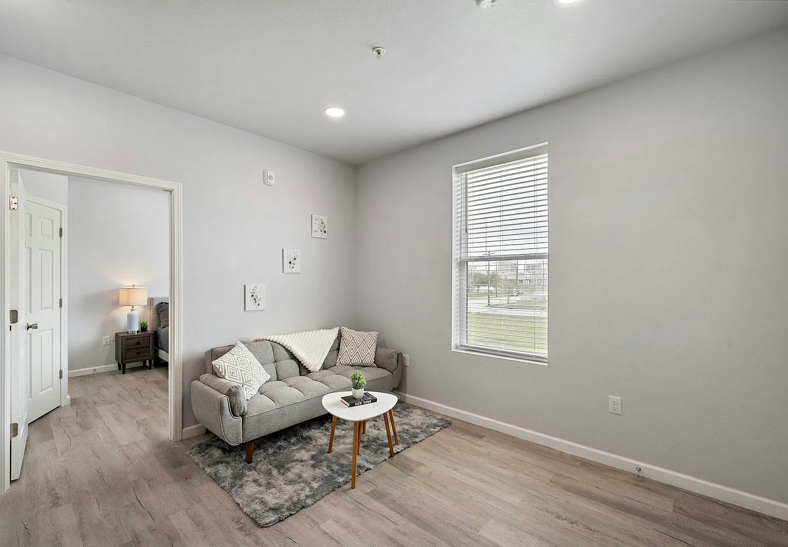 2813 Church St, Unit H — Photo 1