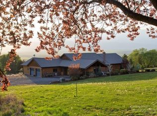 69787 Antles Ln, Cove, OR 97824