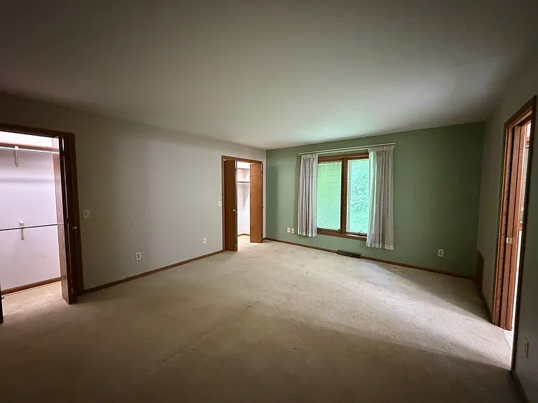 486 Ashton Ct SE — Photo 31