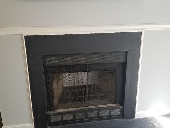 4th image of 5700 Olde Mill Ct Unit 153