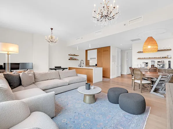 2218 Jackson Ave #608, Long Island City, NY 11101