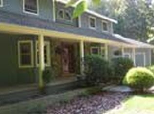 59 Rowledge Pond Rd, Monroe, CT 06468