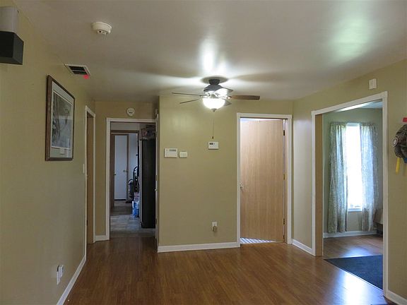 5th image of 930 Ingersoll Pl