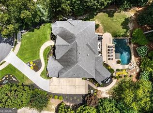 525 Tiverton Ct, Alpharetta, GA 30009