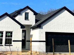 3317 Collin St, Fort Worth, TX 76119