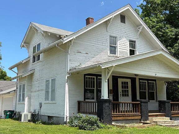 2nd image of 1603 Miller St
