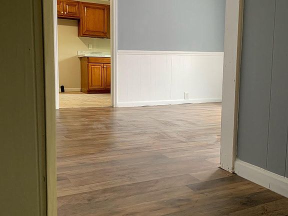 3rd image of 2634 S Calvary St