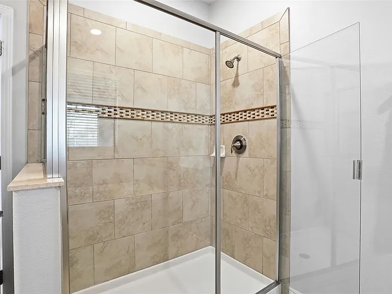 9039 Shadow Mountain St — Photo 11