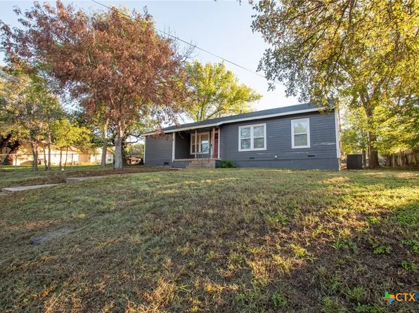 605 S Summer St, Lampasas, TX 76550