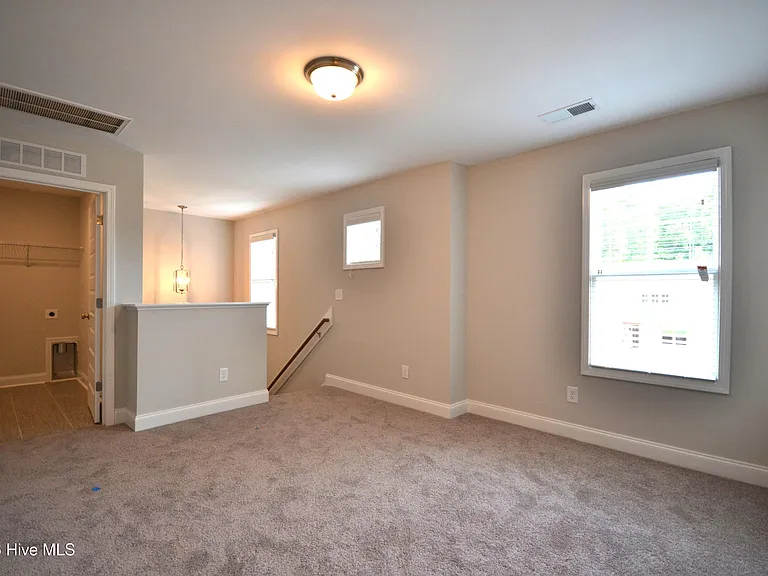 388 Atwood Dr — Photo 33