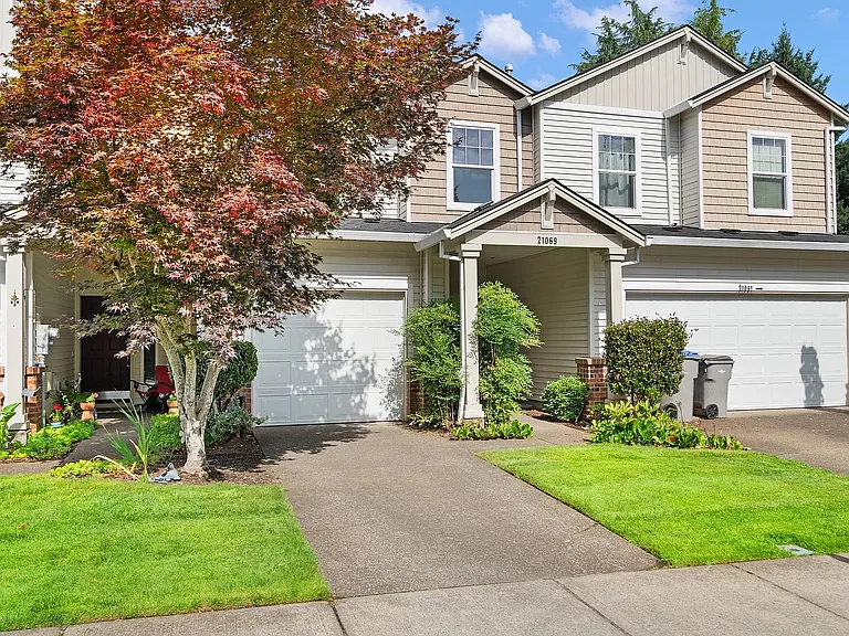 21069 SW Madeira Ter — Photo 1