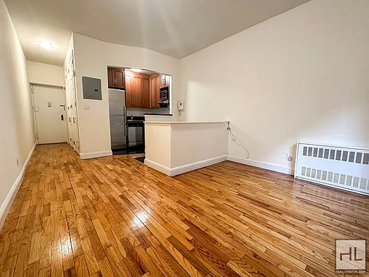 Rented by Highline Residential | media 3