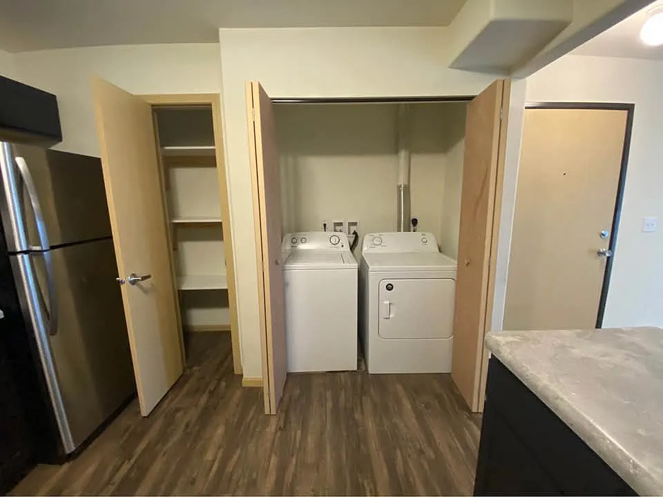 2 bed, 789 sqft, $1,150 — Photo 4