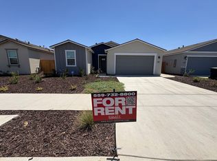 4035 W Sunnyview Ave, Visalia, CA 93291