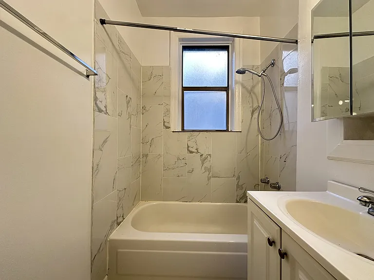 1369 W Estes Ave #J-1 — Photo 18