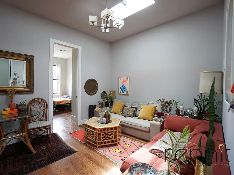 914 Hart St #2B — Photo 15