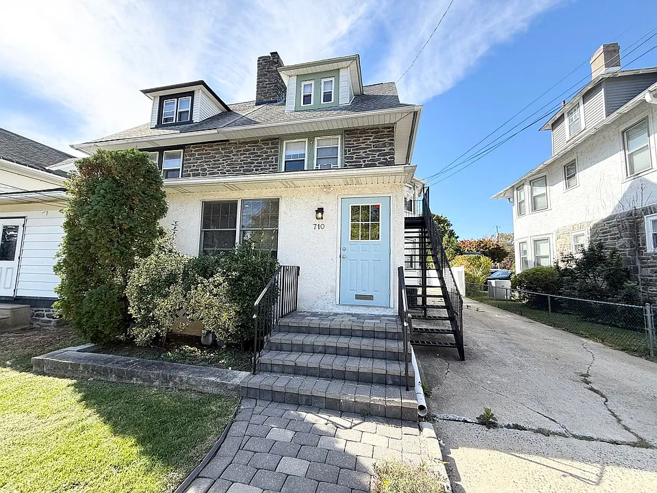 710 Darby Rd #2