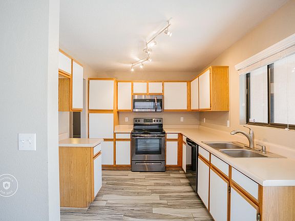 2nd image of 3111 W Via Montoya Dr