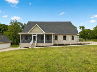 380 Mockingbird Ln, Hartsville, TN 37074