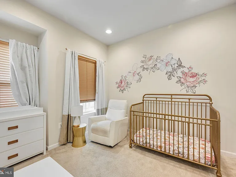 6106 Chronicle St — Photo 21