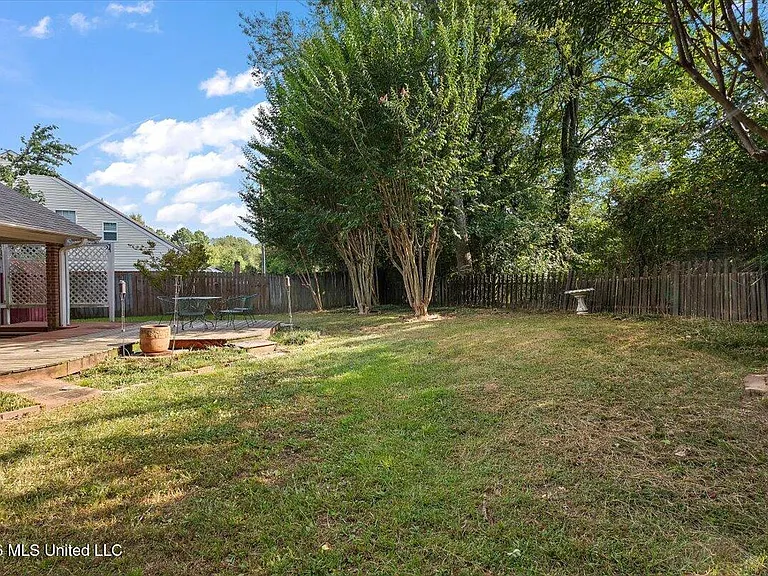 33 Peppermill Dr — Photo 25