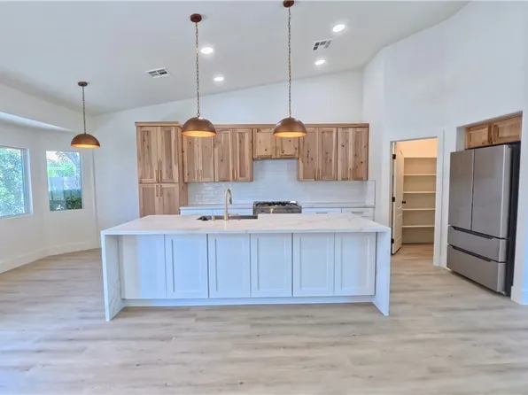 4197 Bottiglia Ave, Las Vegas, NV 89141