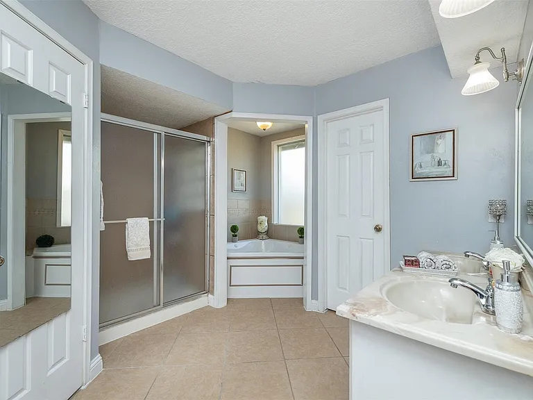 8102 Tall Firs Ln — Photo 22