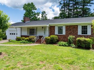 713 Crozet St NW, Valdese, NC 28690