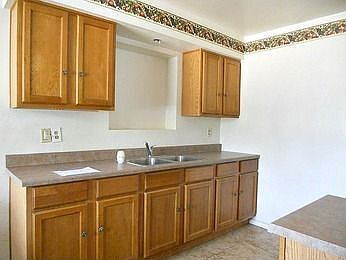 5th image of 7147 E Arbor Ave