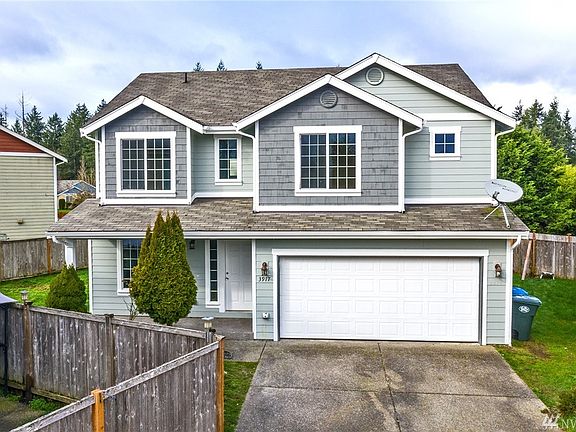 3rd image of 3917 165th Street Ct E