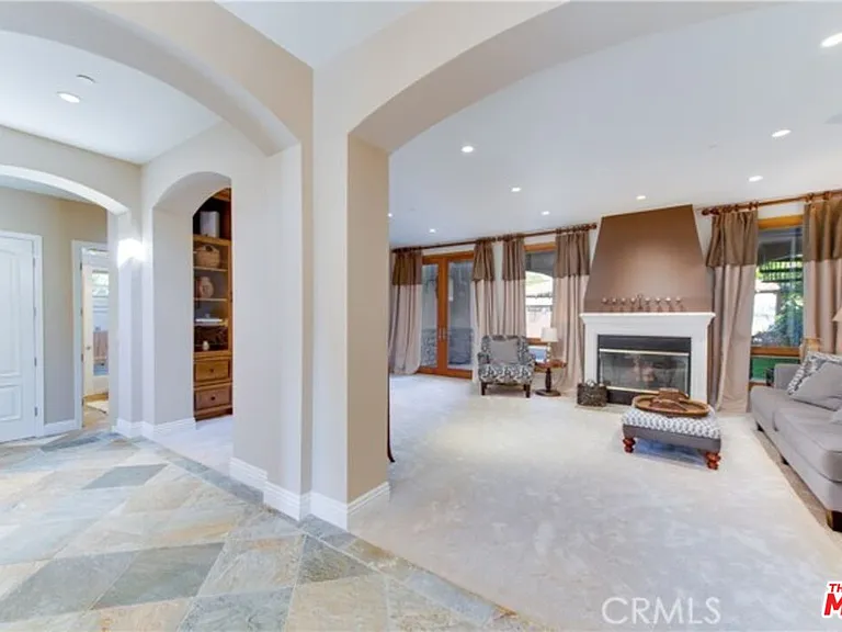 5230 Quakertown Ave — Photo 30