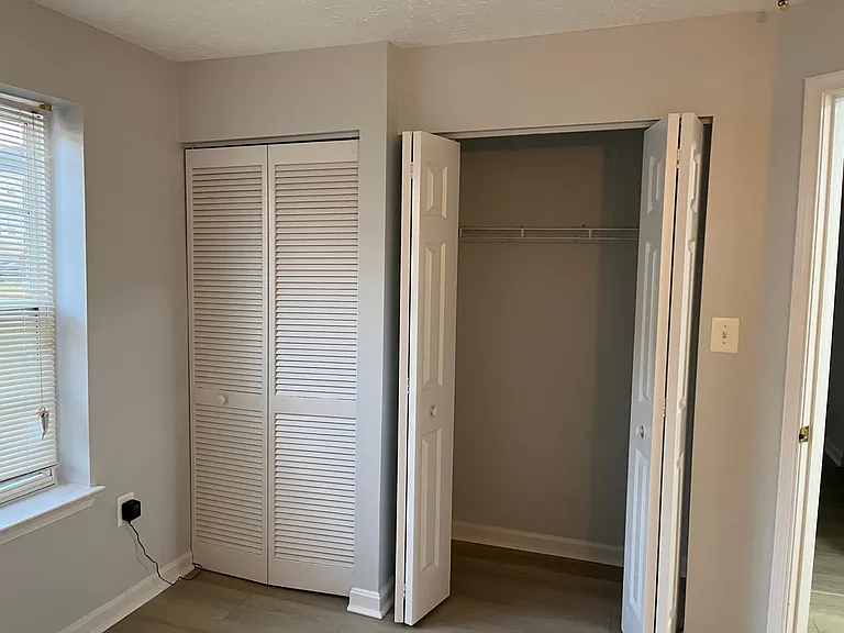 7981 Calvary Ct — Photo 8