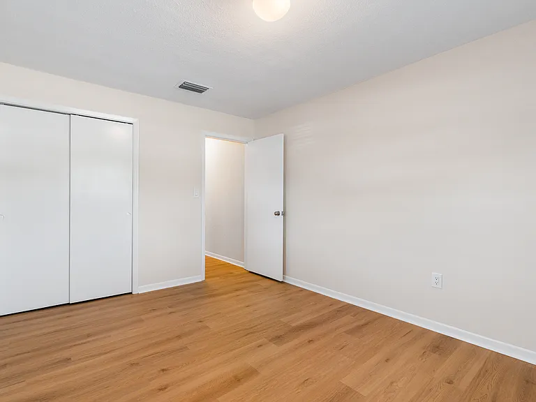 2236 Habersham Dr — Photo 16
