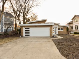 333 Beverly Dr, Wilmette, IL