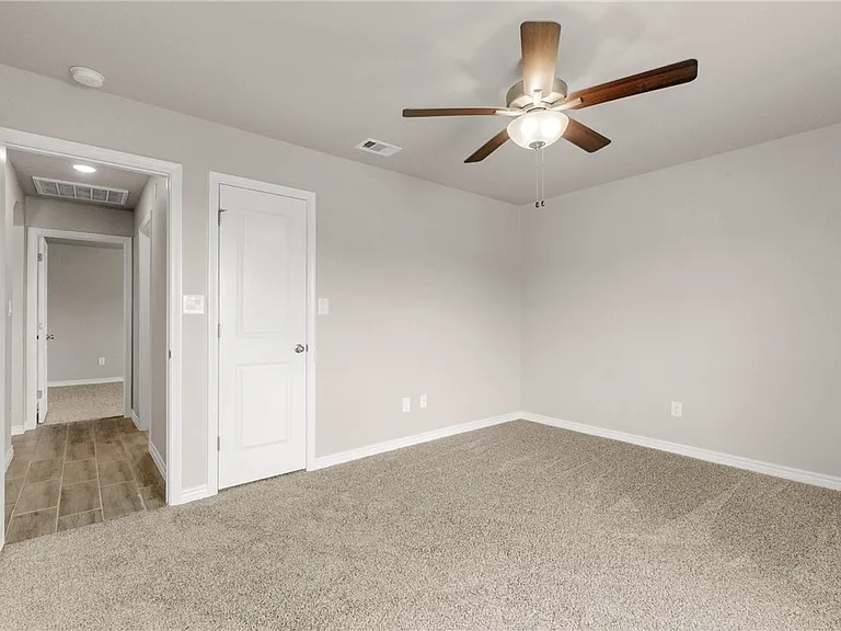 1353 Trent Park Ln — Photo 19