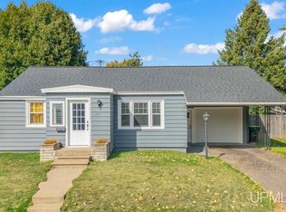 510 W A St, Iron Mountain, MI 49801